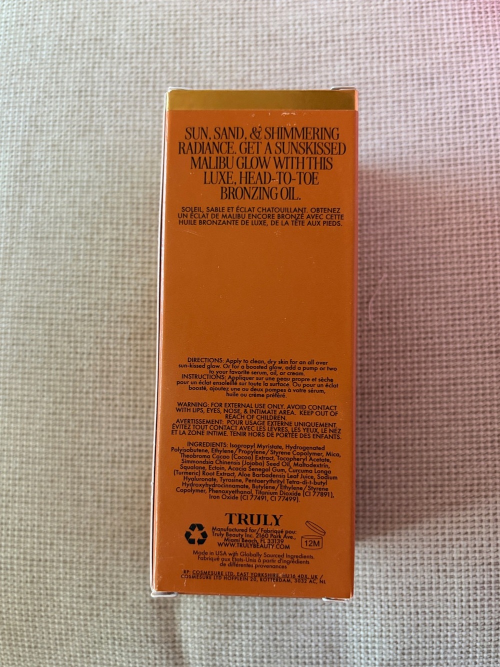 TRULY Sun Drops Bronze Body Glow - Metallic Bronze and White Packaging - Picture 2 of 5